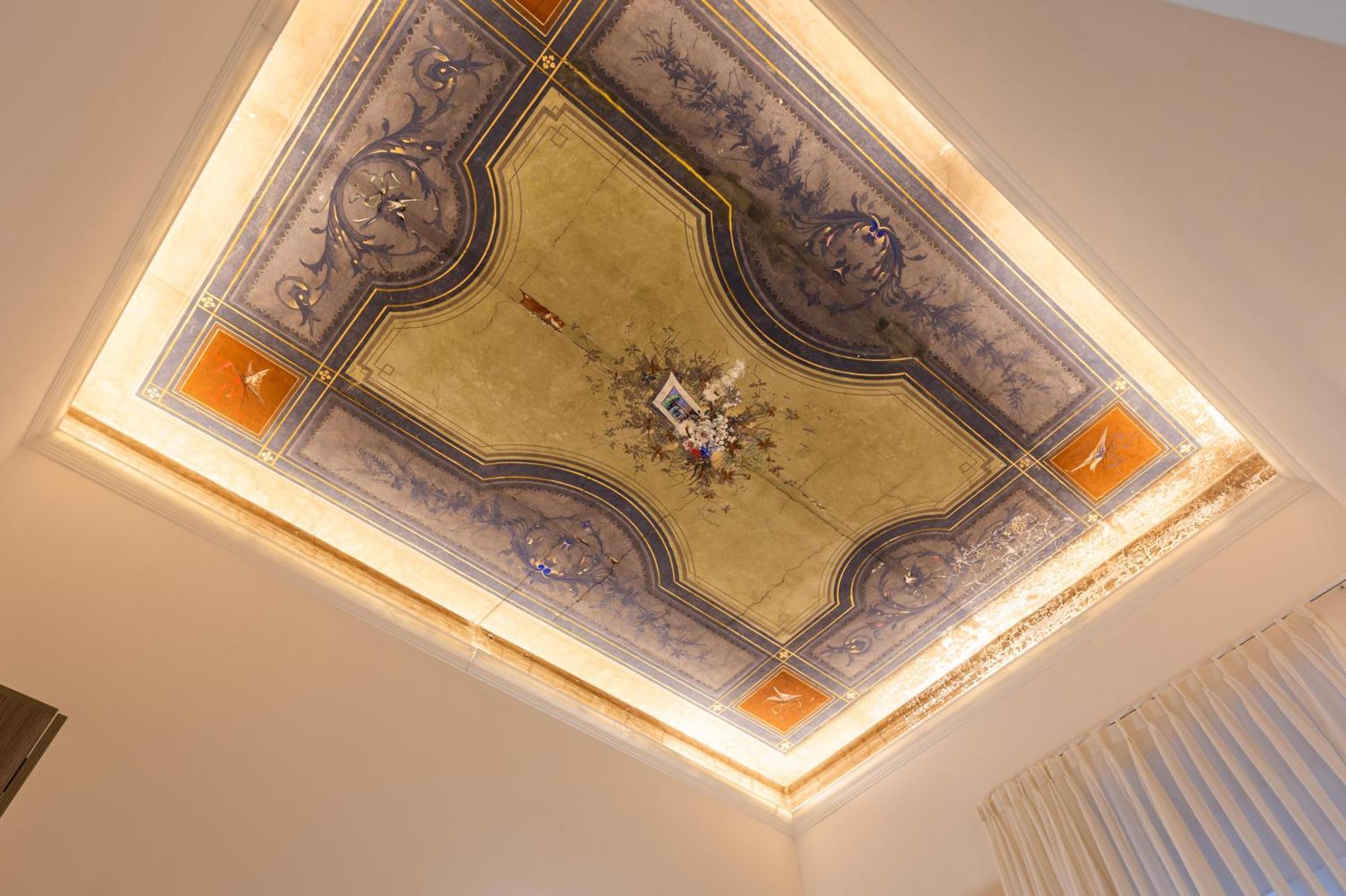 Cavour Luxury Rooms - Lr Collection Roma Exterior foto